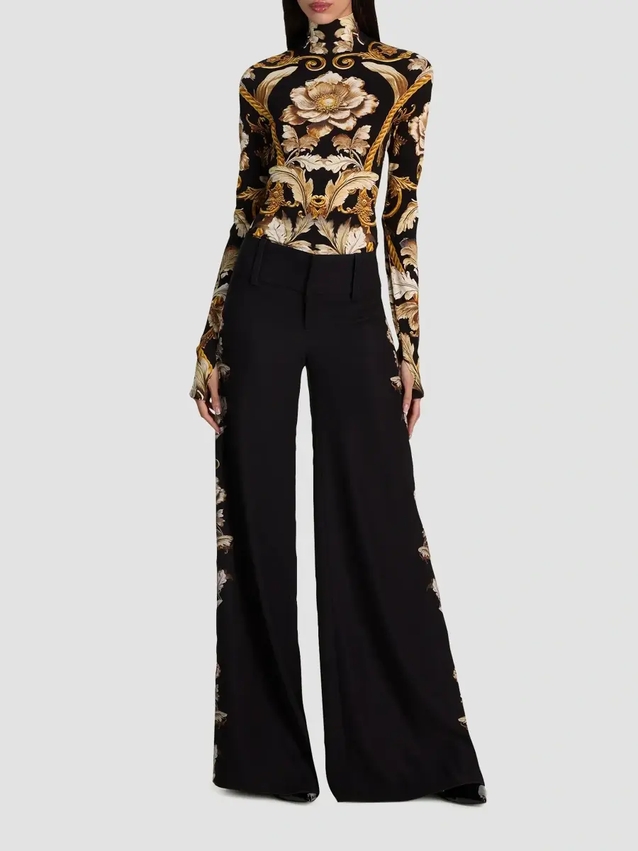 Alice + Olivia Women's Delaina Printed Turtleneck Top | Thumbnail 2 Alice + Olivia Women's Delaina Printed Turtleneck Top | Thumbnail 2