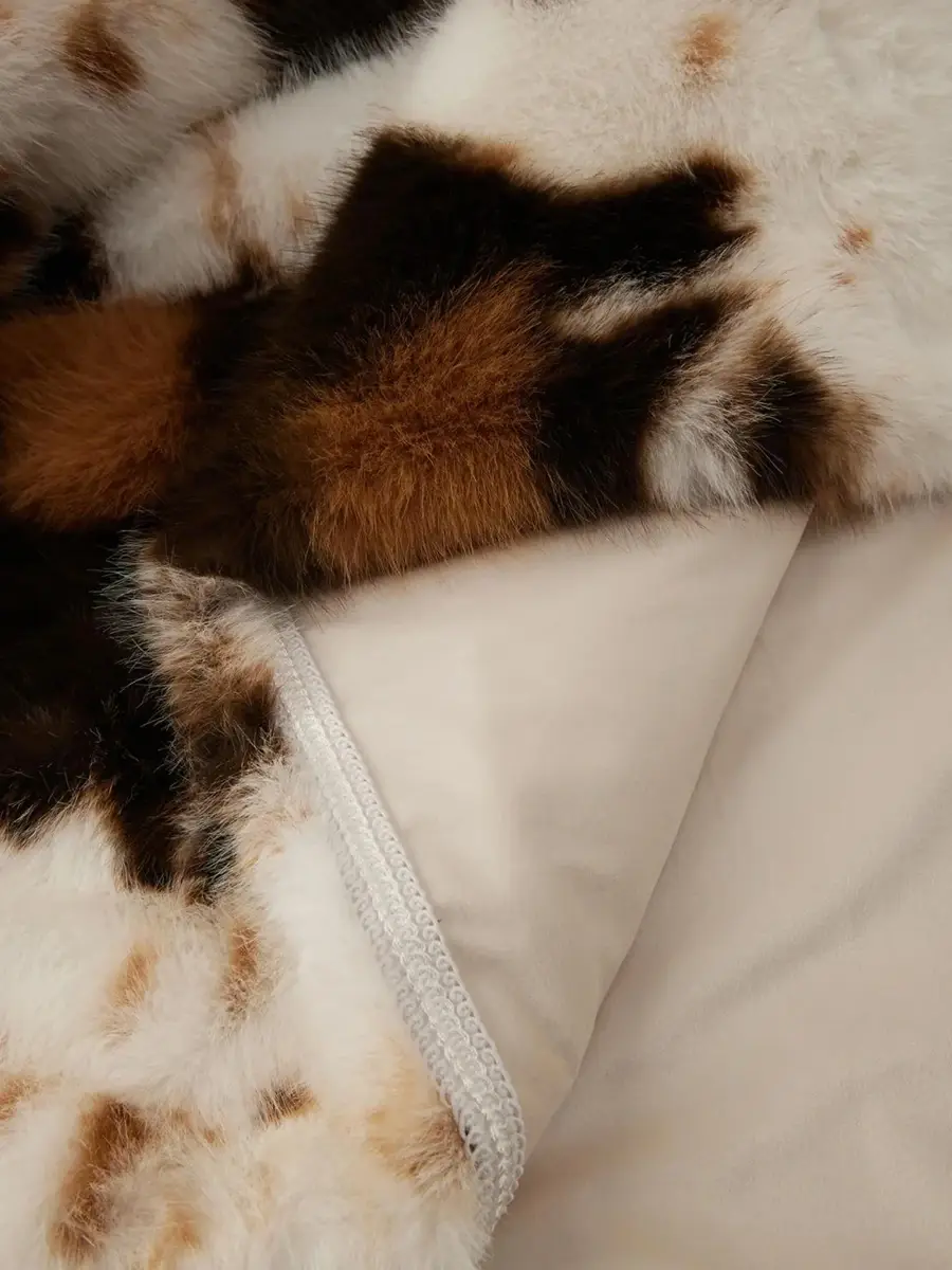 Gorski Cow-Print Faux-Fur Throw Blanket | Thumbnail 3 Gorski Cow-Print Faux-Fur Throw Blanket | Thumbnail 3