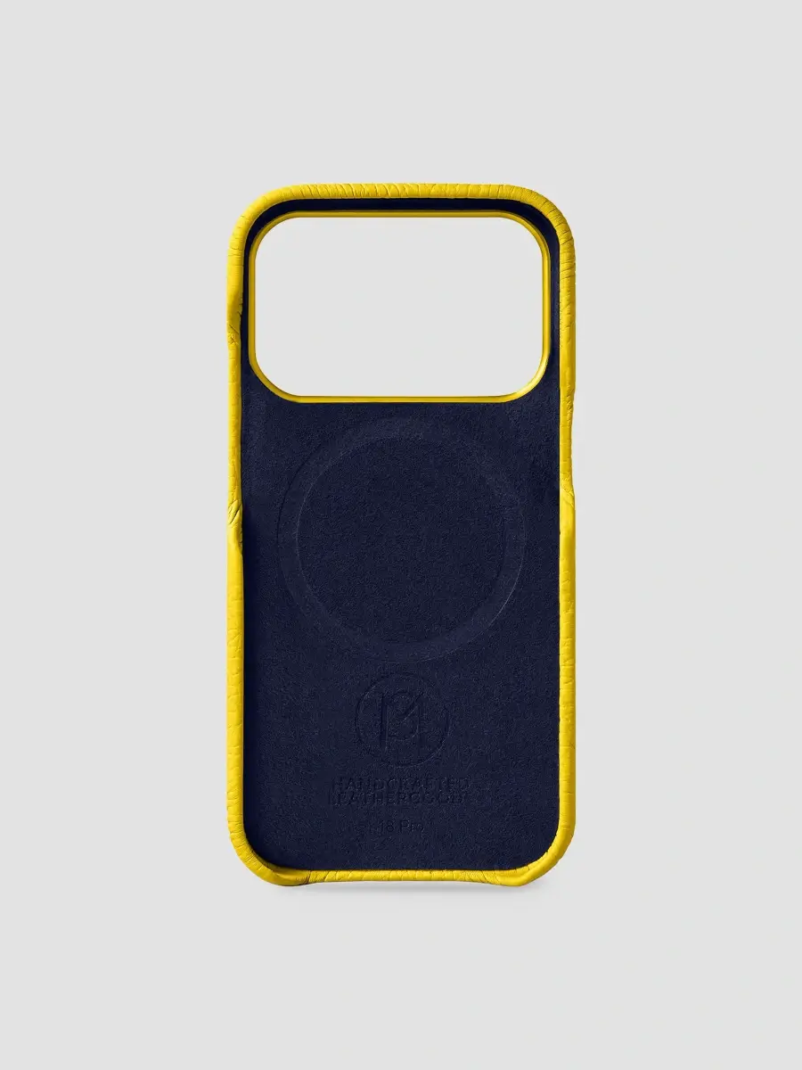 MAISON de SABRÉ Leather Phone Case (iPhone 18 Pro) | Thumbnail 4 MAISON de SABRÉ Leather Phone Case (iPhone 18 Pro) | Thumbnail 4
