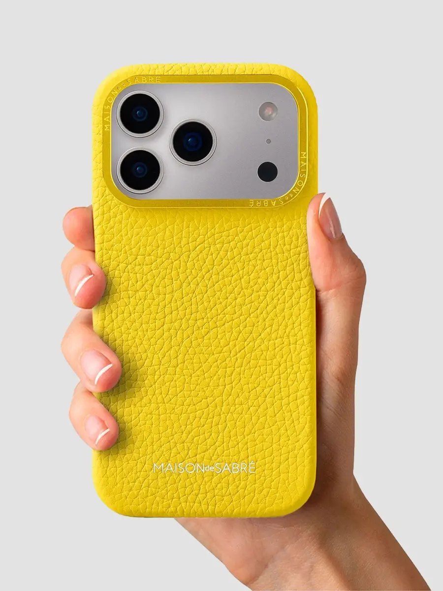 MAISON de SABRÉ Leather Phone Case (iPhone 18 Pro) | Thumbnail 5 MAISON de SABRÉ Leather Phone Case (iPhone 18 Pro) | Thumbnail 5