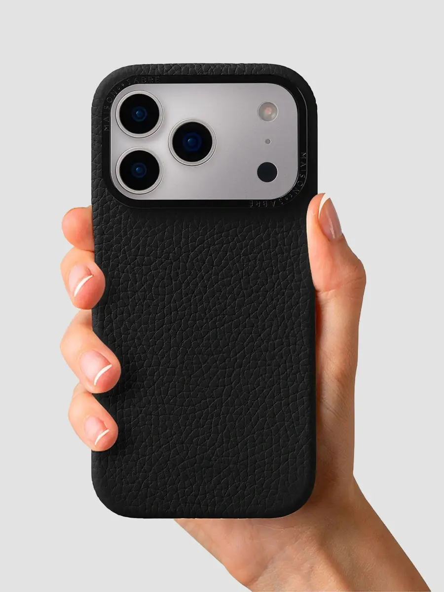 MAISON de SABRÉ Leather Phone Case (iPhone 18 Pro Max) | Thumbnail 5 MAISON de SABRÉ Leather Phone Case (iPhone 18 Pro Max) | Thumbnail 5