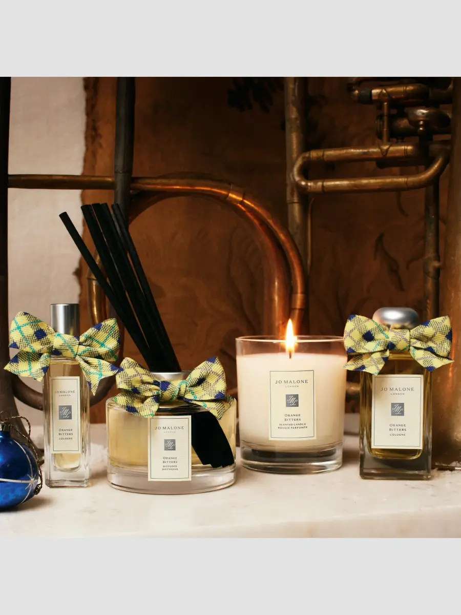 Jo Malone London Limited Edition Orange Bitters Scented Candle | Thumbnail 3 Jo Malone London Limited Edition Orange Bitters Scented Candle | Thumbnail 3