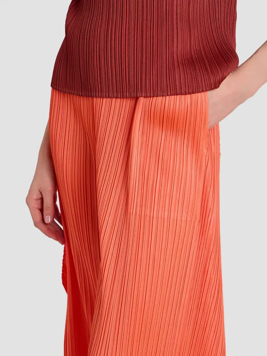 Pleats Please Issey Miyake Women's Monthly Colors: September Mock Turtleneck Top | Thumbnail 6 Pleats Please Issey Miyake Women's Monthly Colors: September Mock Turtleneck Top | Thumbnail 6