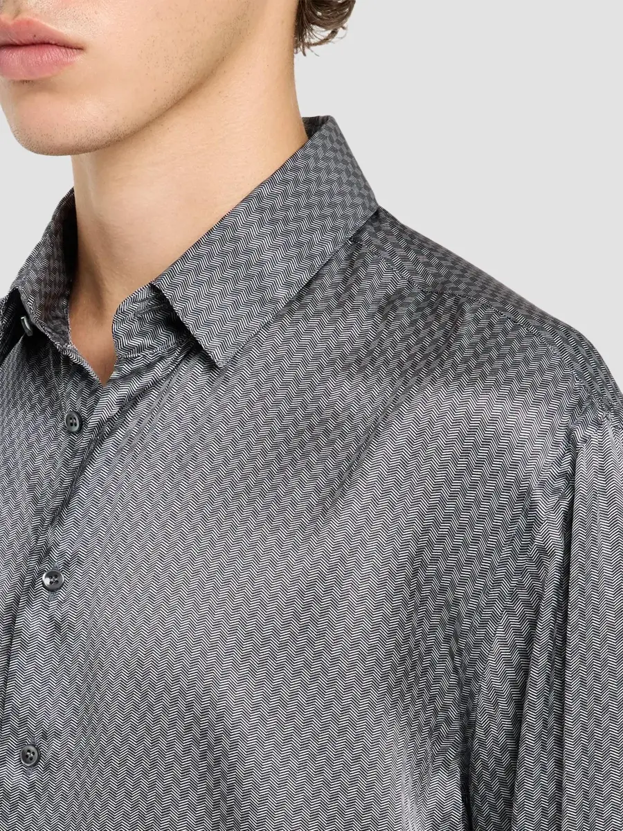 Giorgio Armani Men's Chevron Silk Classic Shirt | Thumbnail 5 Giorgio Armani Men's Chevron Silk Classic Shirt | Thumbnail 5