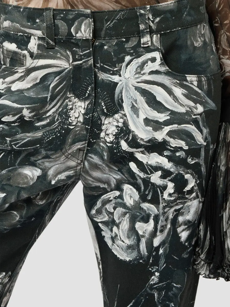Roberto Cavalli Women's Floral Low-Rise Straight-Leg Jeans | Thumbnail 5 Roberto Cavalli Women's Floral Low-Rise Straight-Leg Jeans | Thumbnail 5