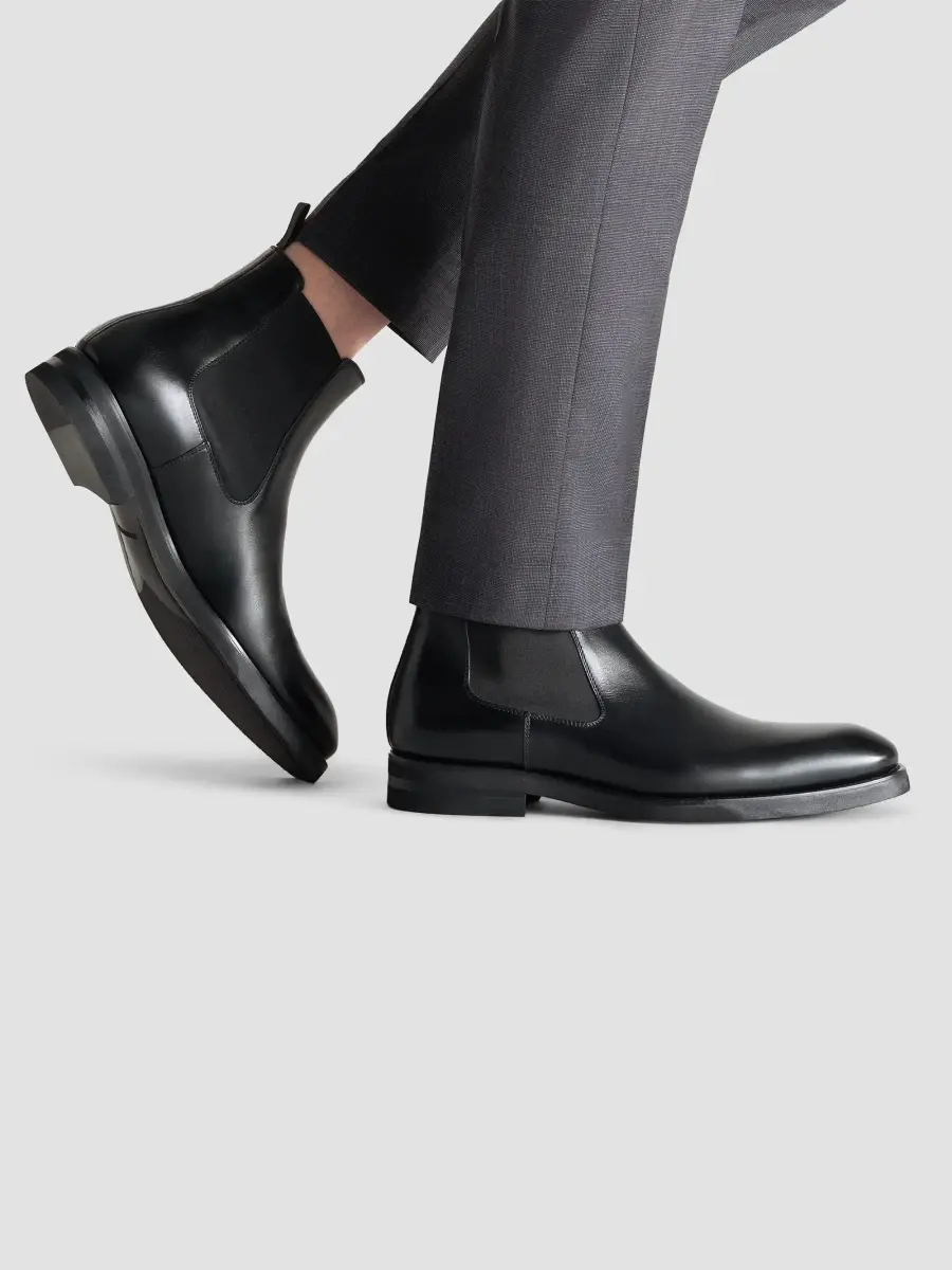 Magnanni Men's Lonny 15MM Leather Chelsea Boots | Thumbnail 2 Magnanni Men's Lonny 15MM Leather Chelsea Boots | Thumbnail 2