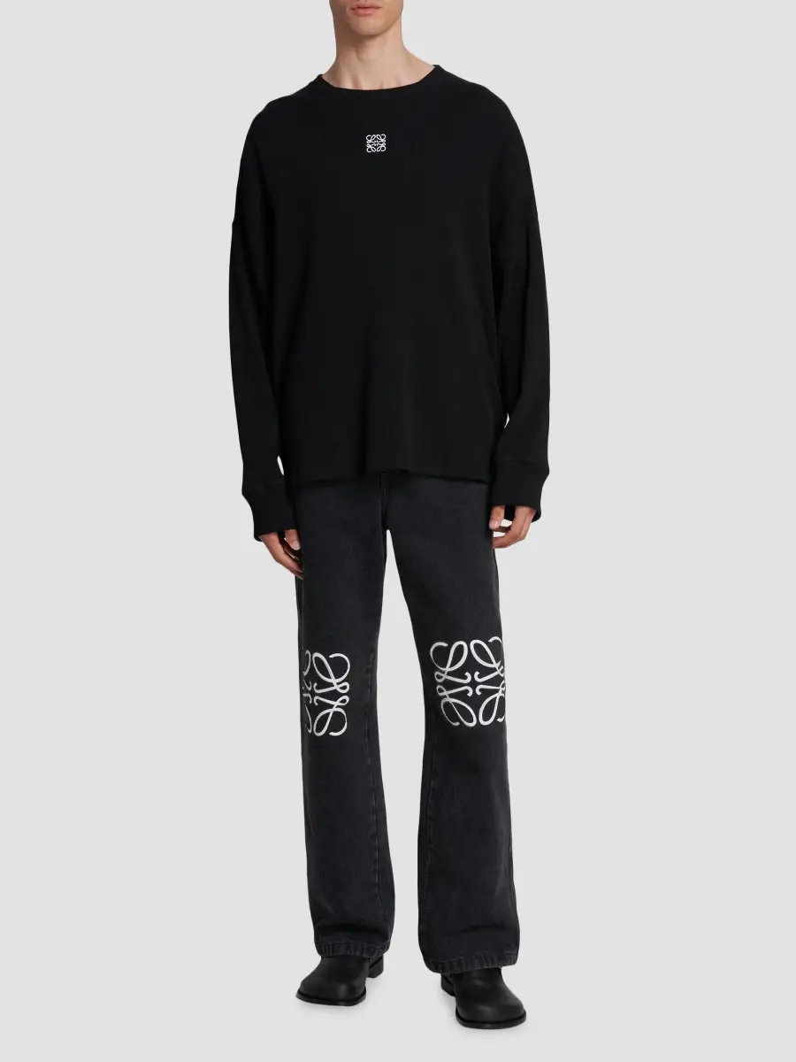 Loewe Men's Logo Long-Sleeved T-Shirt | Thumbnail 2 Loewe Men's Logo Long-Sleeved T-Shirt | Thumbnail 2