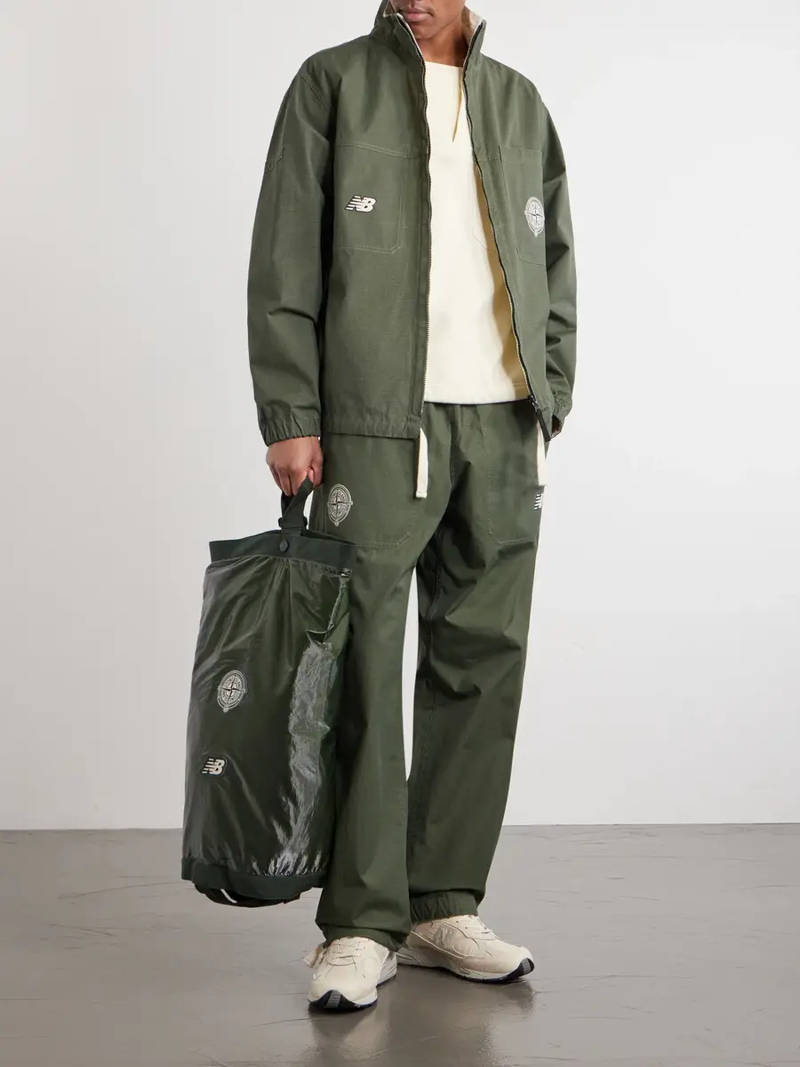 Stone Island New Balance Logo-Embellished Weekend Bag - Men | Thumbnail 2 Stone Island New Balance Logo-Embellished Weekend Bag - Men | Thumbnail 2