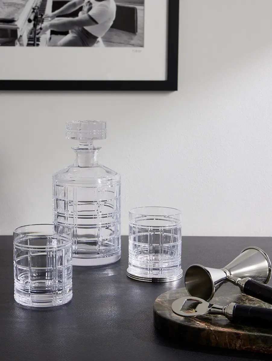 Ralph Lauren Home Hudson Plaid Crystal Decanter Gift Set - Men | Thumbnail 2 Ralph Lauren Home Hudson Plaid Crystal Decanter Gift Set - Men | Thumbnail 2