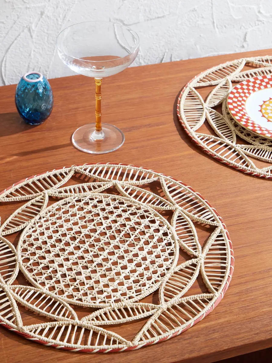 La DoubleJ Set of Two Iraca Palm Placemats - Men | Thumbnail 2 La DoubleJ Set of Two Iraca Palm Placemats - Men | Thumbnail 2