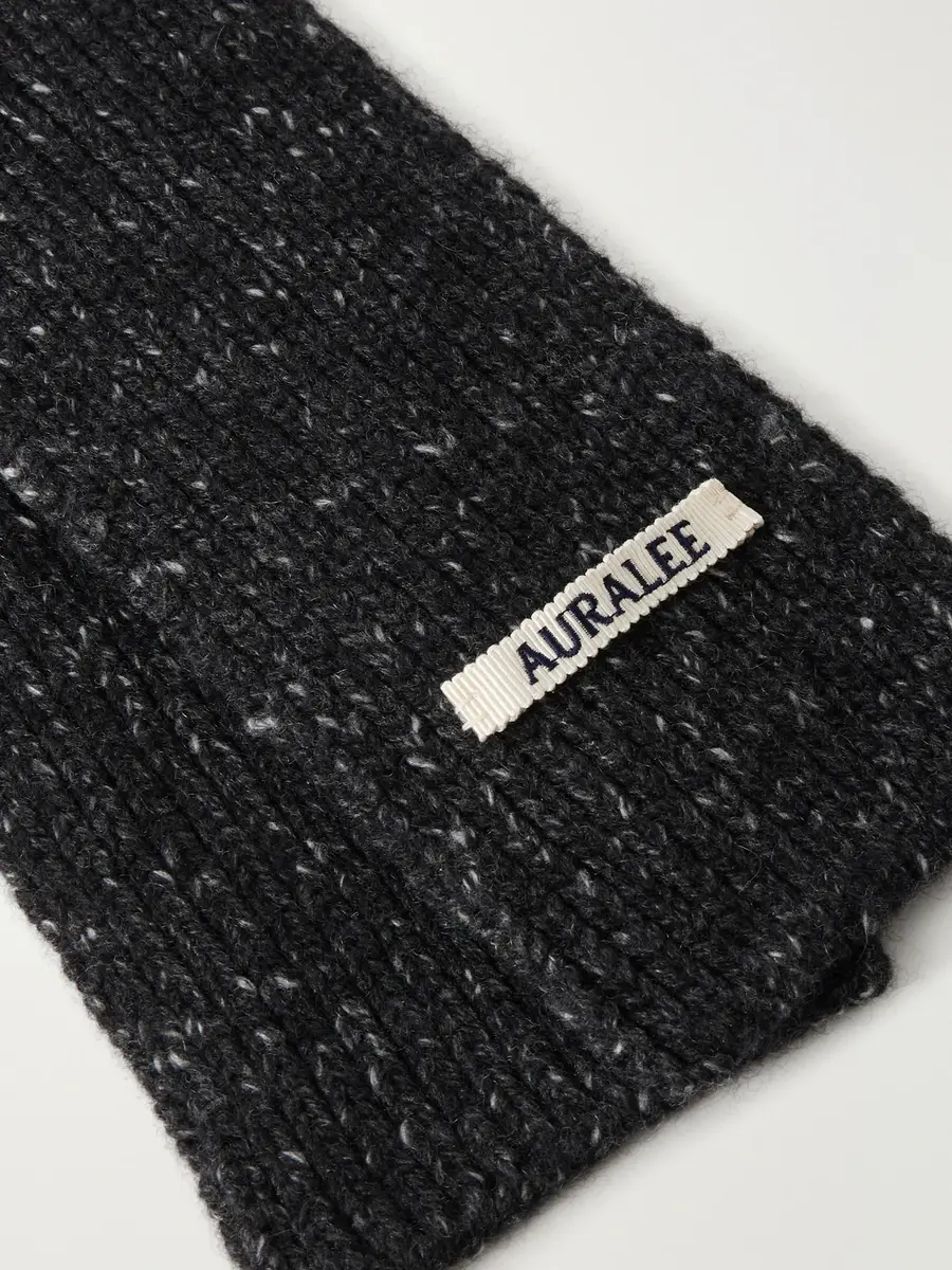 Auralee Cashmere Scarf - Men | Thumbnail 4 Auralee Cashmere Scarf - Men | Thumbnail 4
