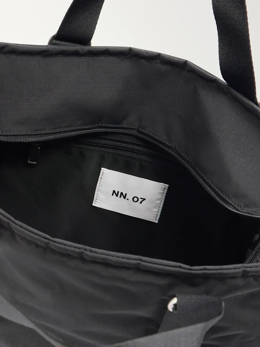 NN07 9019 Recycled Ripstop Weekend Bag - Men | Thumbnail 6 NN07 9019 Recycled Ripstop Weekend Bag - Men | Thumbnail 6