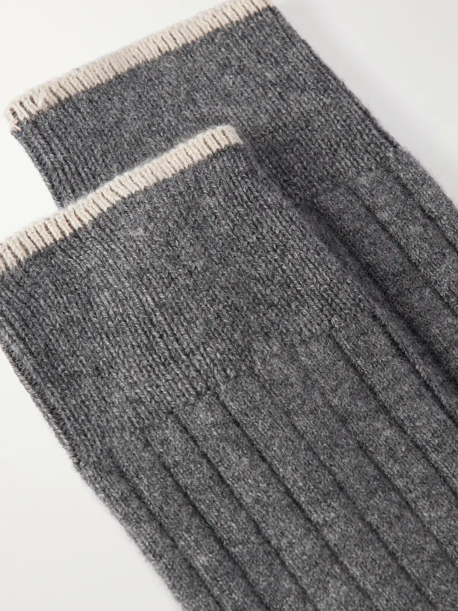 Brunello Cucinelli Ribbed Cashmere Socks - Men | Thumbnail 2 Brunello Cucinelli Ribbed Cashmere Socks - Men | Thumbnail 2