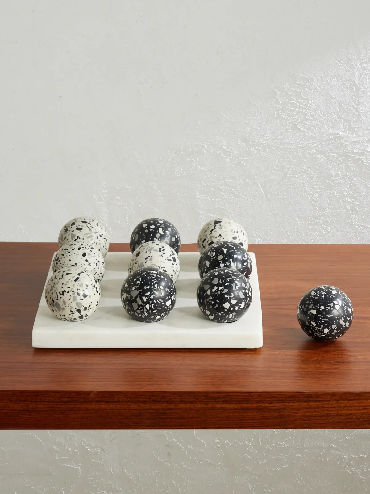 The Conran Shop Pietra Stone Tic-Tac-Toe Set - Men