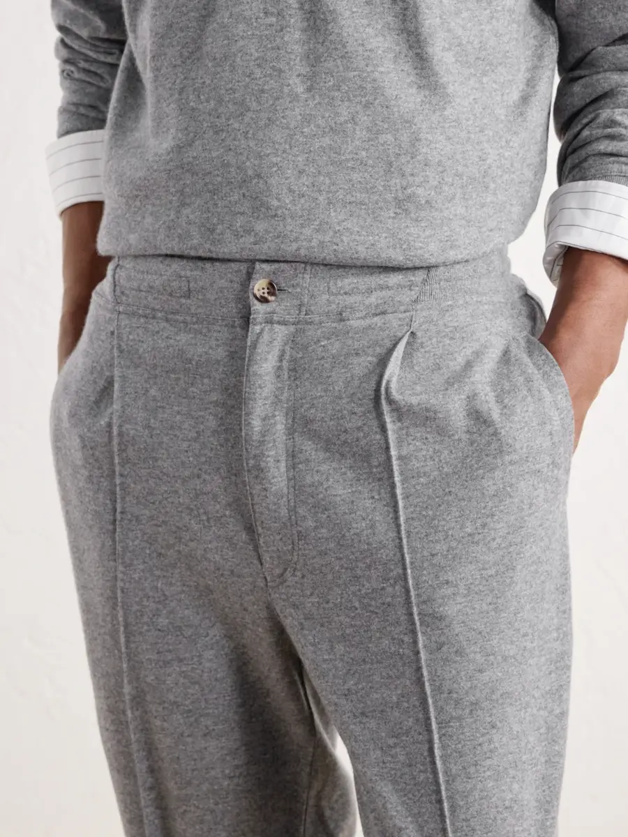 Brunello Cucinelli Tapered Pleated Cashmere Sweatpants - Men | Thumbnail 5 Brunello Cucinelli Tapered Pleated Cashmere Sweatpants - Men | Thumbnail 5