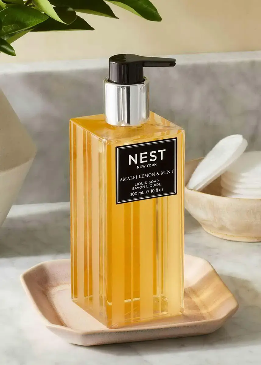 NEST New York 10 oz. Amalfi Lemon and Mint Liquid Soap | Thumbnail 4 NEST New York 10 oz. Amalfi Lemon and Mint Liquid Soap | Thumbnail 4