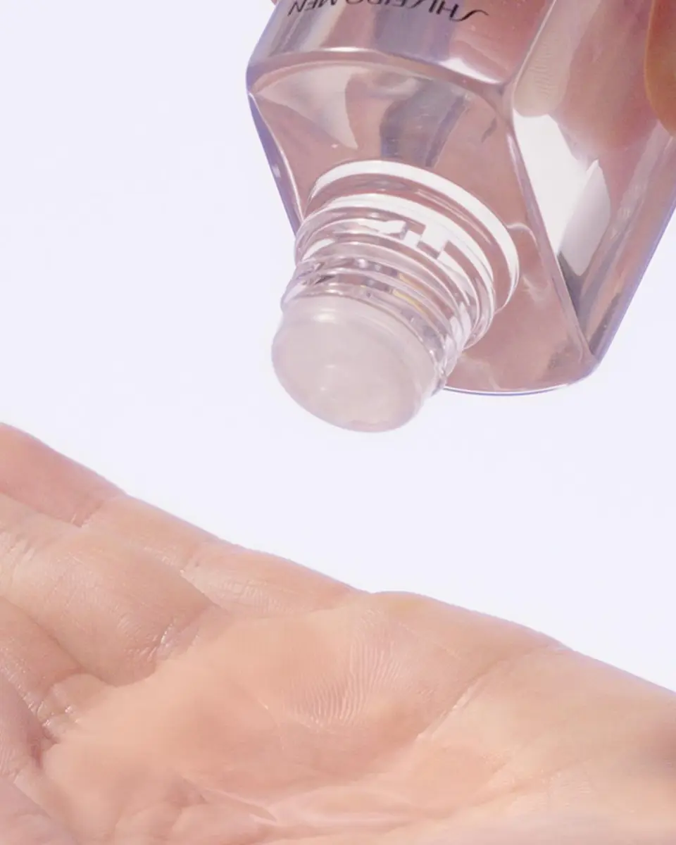 Shiseido Men Hydrating Lotion Clear, 5 oz. | Thumbnail 3 Shiseido Men Hydrating Lotion Clear, 5 oz. | Thumbnail 3
