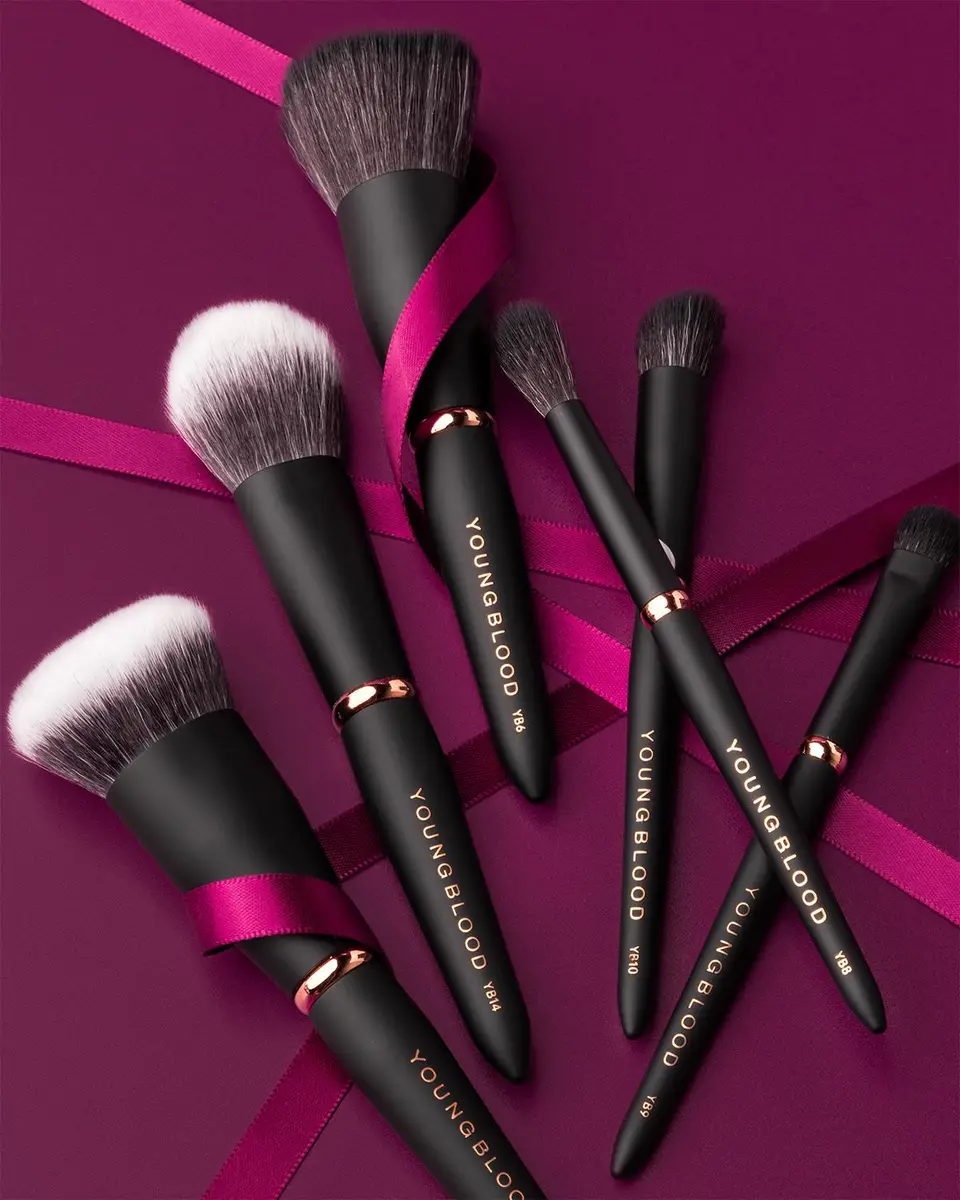 Youngblood Mineral Cosmetics 'Tis The Season To Travel - Makeup Brush Gift Set | Thumbnail 3
