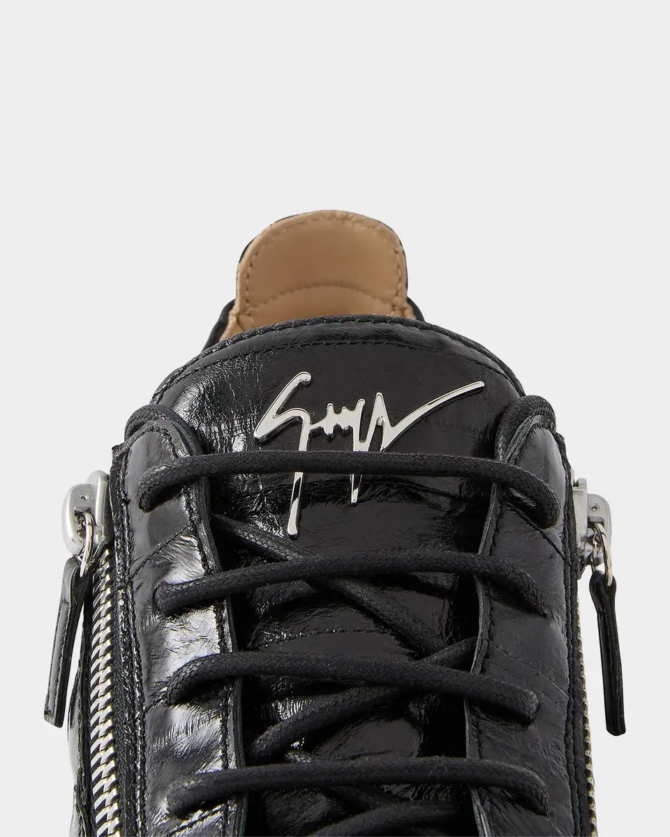 Giuseppe Zanotti Men's Obsession Leather Low-Top Sneakers | Thumbnail 3 Giuseppe Zanotti Men's Obsession Leather Low-Top Sneakers | Thumbnail 3