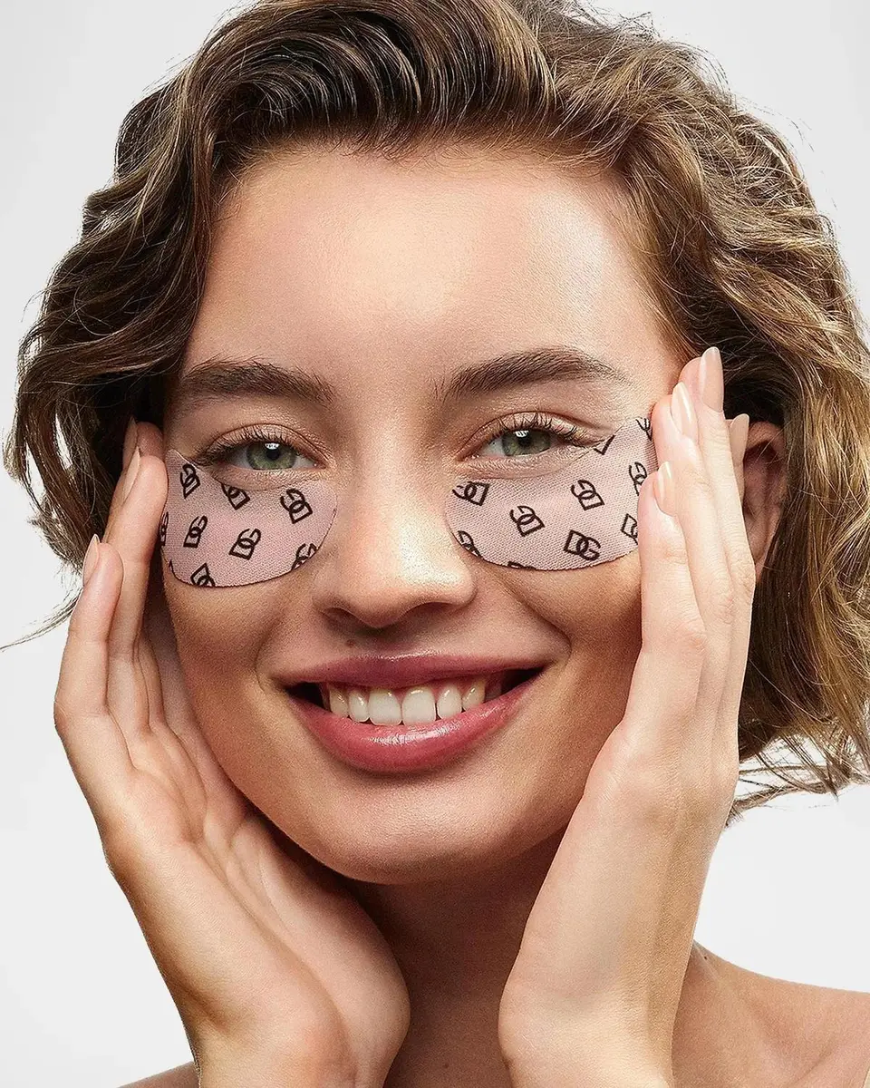 Dolce & Gabbana Beauty No-Puff Caffeine Eye Patches | Thumbnail 3 Dolce & Gabbana Beauty No-Puff Caffeine Eye Patches | Thumbnail 3