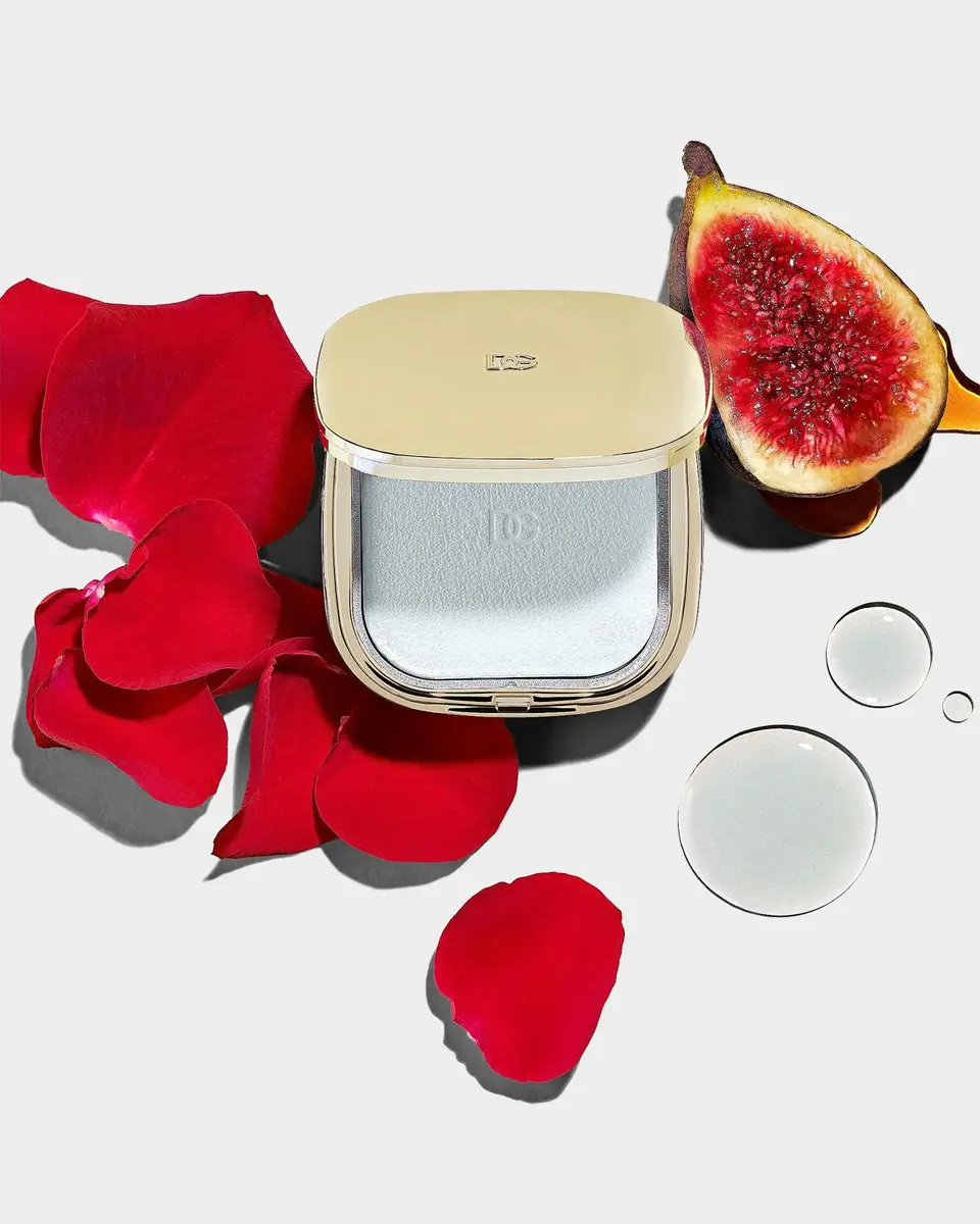 Dolce & Gabbana Beauty Fig Skin Perfector | Thumbnail 4 Dolce & Gabbana Beauty Fig Skin Perfector | Thumbnail 4