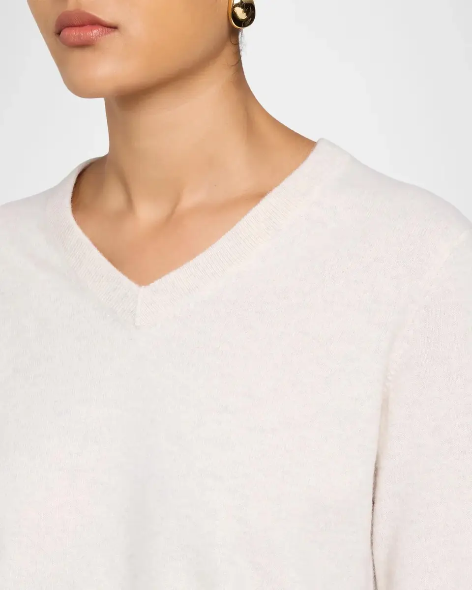 Vince V-Neck Cashmere Sweater | Thumbnail 5 Vince V-Neck Cashmere Sweater | Thumbnail 5