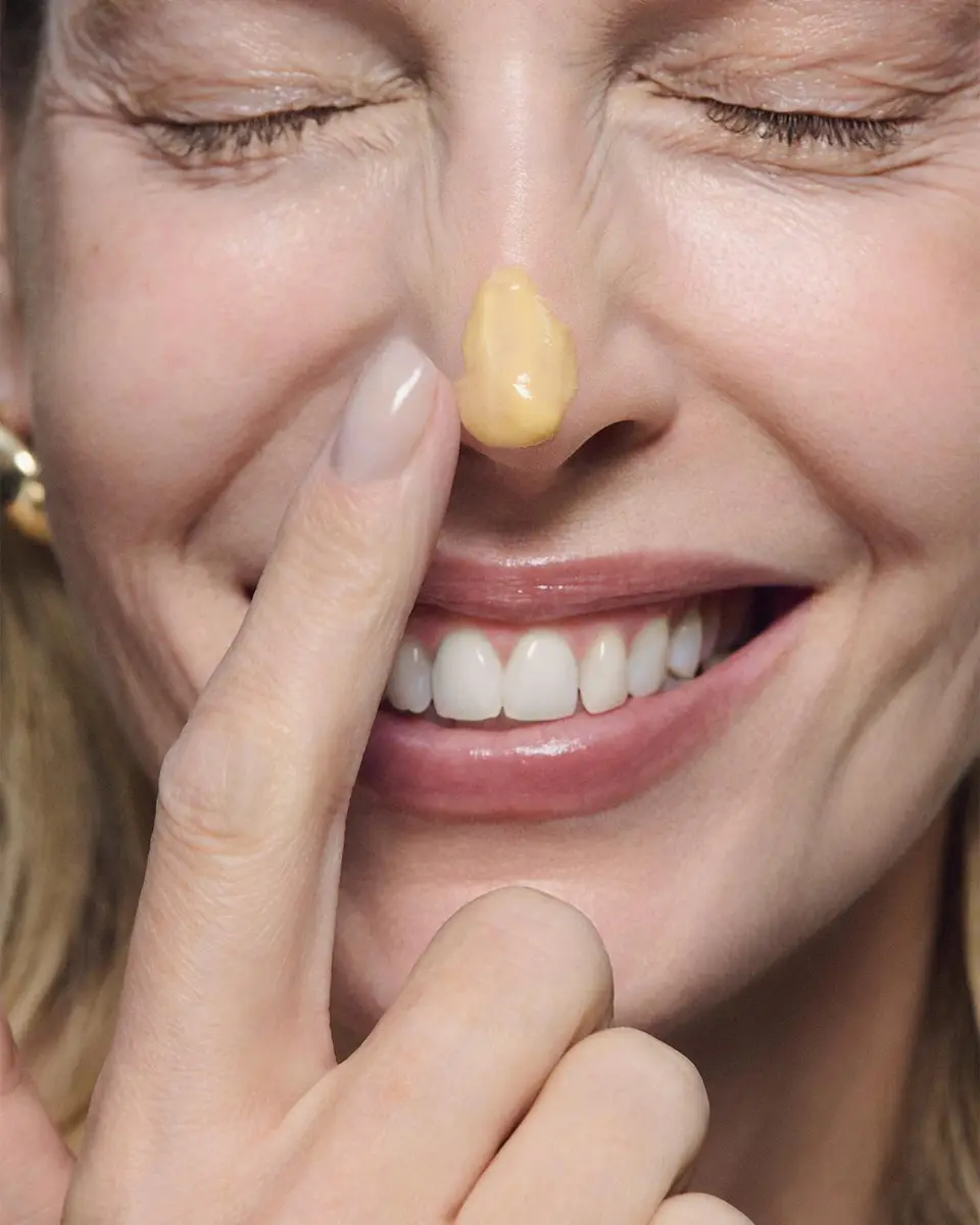 OMOROVICZA Gold Oleo Serum, 1 oz. | Thumbnail 4 OMOROVICZA Gold Oleo Serum, 1 oz. | Thumbnail 4