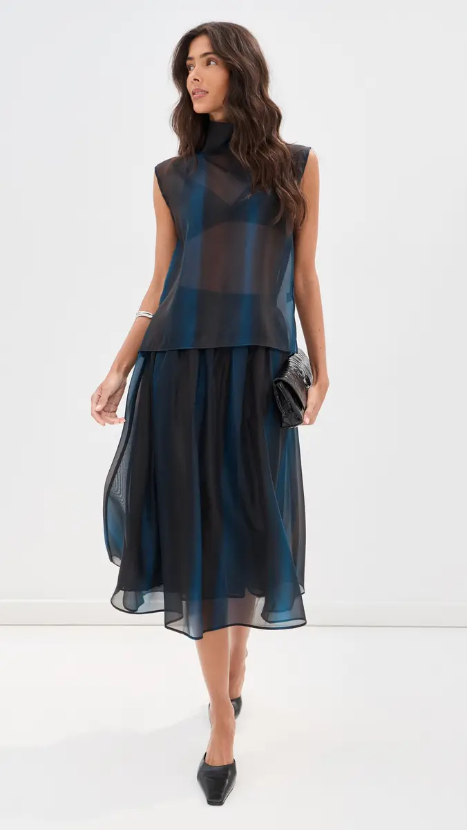 Madelynne Canopy Top | Thumbnail 5 Madelynne Canopy Top | Thumbnail 5
