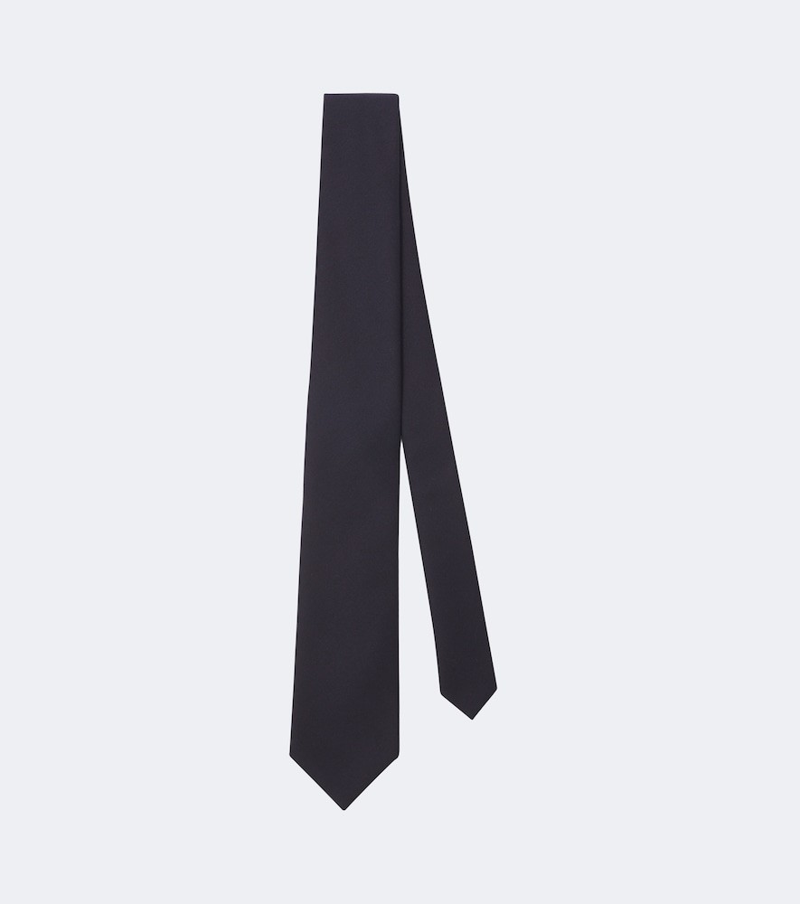 Virgin wool tie Virgin wool tie