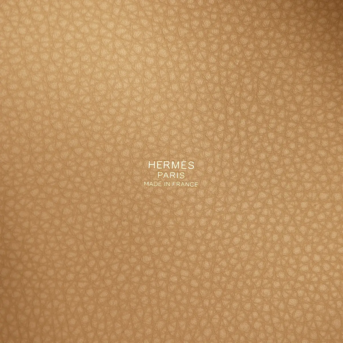 HERMÈS Hermes Picotin Lock 22 Trench Clemence Gold Hardware | Thumbnail 8 HERMÈS Hermes Picotin Lock 22 Trench Clemence Gold Hardware | Thumbnail 8