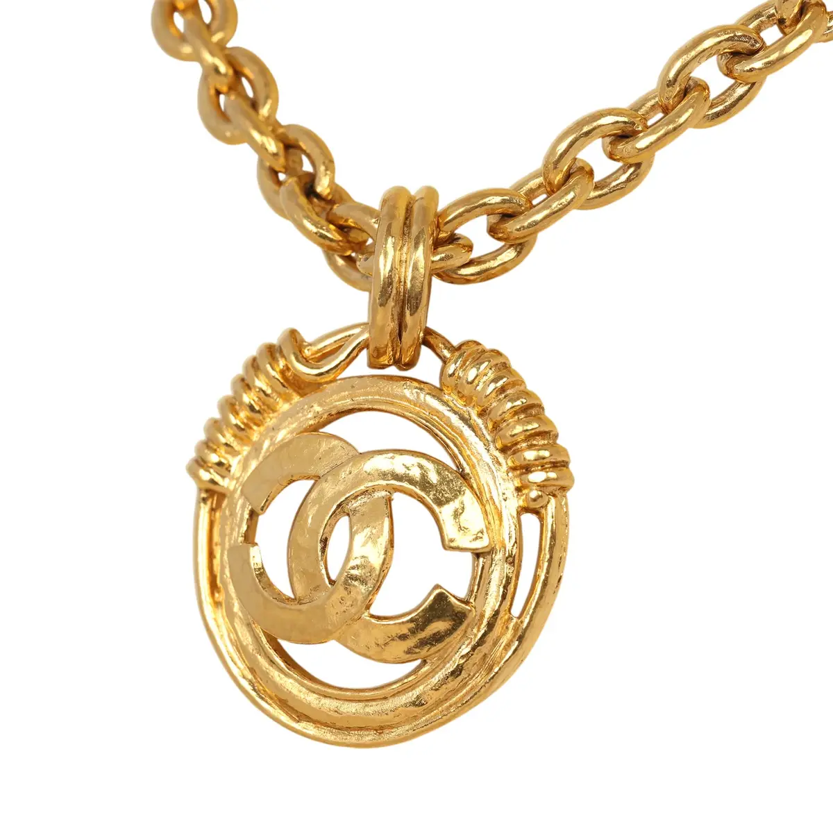 Chanel Vintage Chanel CC Medallion Chunky Chain Pendant Necklace Gold Plated Hardware | Thumbnail 7