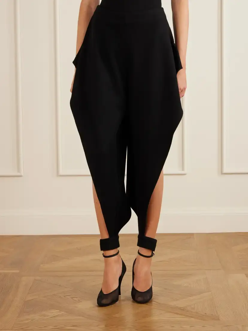 Alaïa Pointed High-rise Wool Tapered Pants | Thumbnail 3 Alaïa Pointed High-rise Wool Tapered Pants | Thumbnail 3