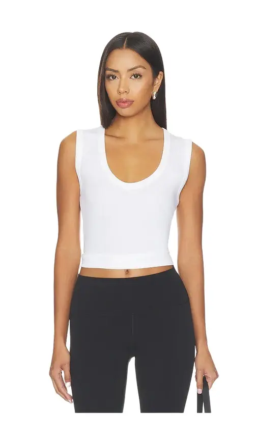 Feather Stretch Tank Top Feather Stretch Tank Top