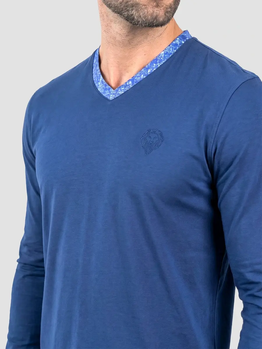 Maceoo Men's Edison V-Neck Long Sleeve T-Shirt | Thumbnail 5 Maceoo Men's Edison V-Neck Long Sleeve T-Shirt | Thumbnail 5