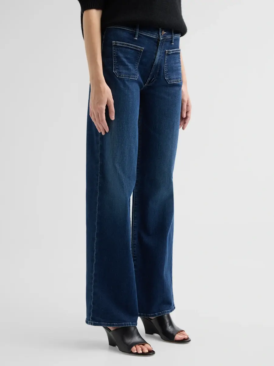 Mother Women's Maven Patch Pocket Sneak Jeans | Thumbnail 4