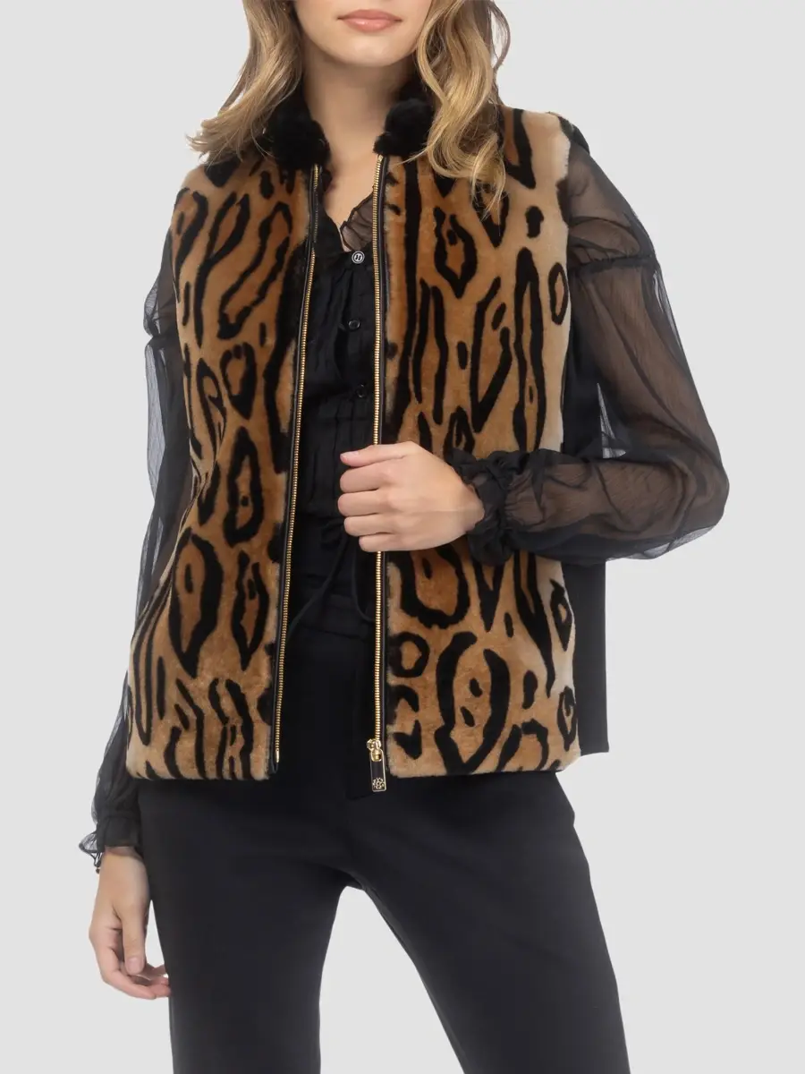 Gorski Women's Select Shearling Lamb Zip Vest with Wool Back Crafted From Loro Piana | Thumbnail 3 Gorski Women's Select Shearling Lamb Zip Vest with Wool Back Crafted From Loro Piana | Thumbnail 3