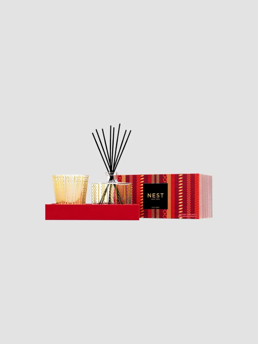 NEST New York Holiday Classic Scented Candle & Reed Diffuser 2-Piece Gift Set | Thumbnail 2 NEST New York Holiday Classic Scented Candle & Reed Diffuser 2-Piece Gift Set | Thumbnail 2