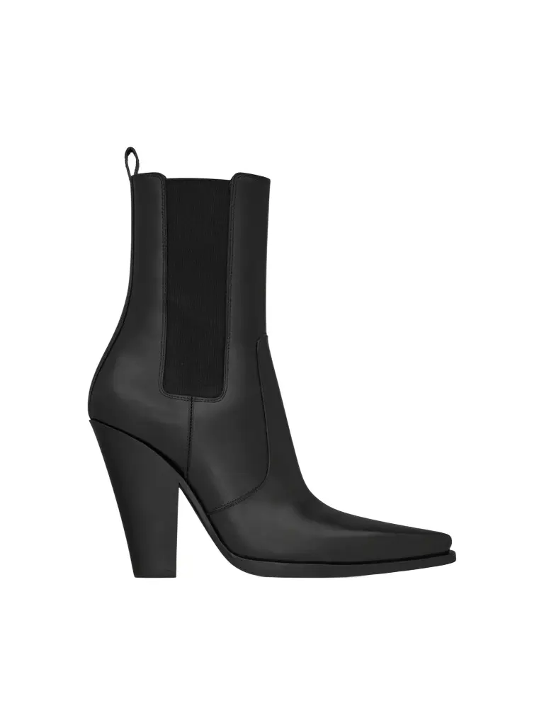 Women's Dylan Chelsea Boots in Smooth Leather - Black Women's Dylan Chelsea Boots in Smooth Leather - Black