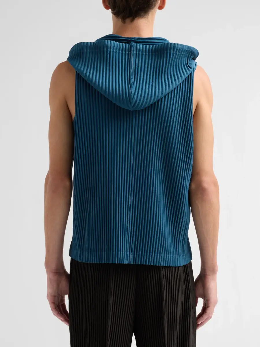 Homme Plissé Issey Miyake Men Pleated Hooded Tank | Thumbnail 3 Homme Plissé Issey Miyake Men Pleated Hooded Tank | Thumbnail 3