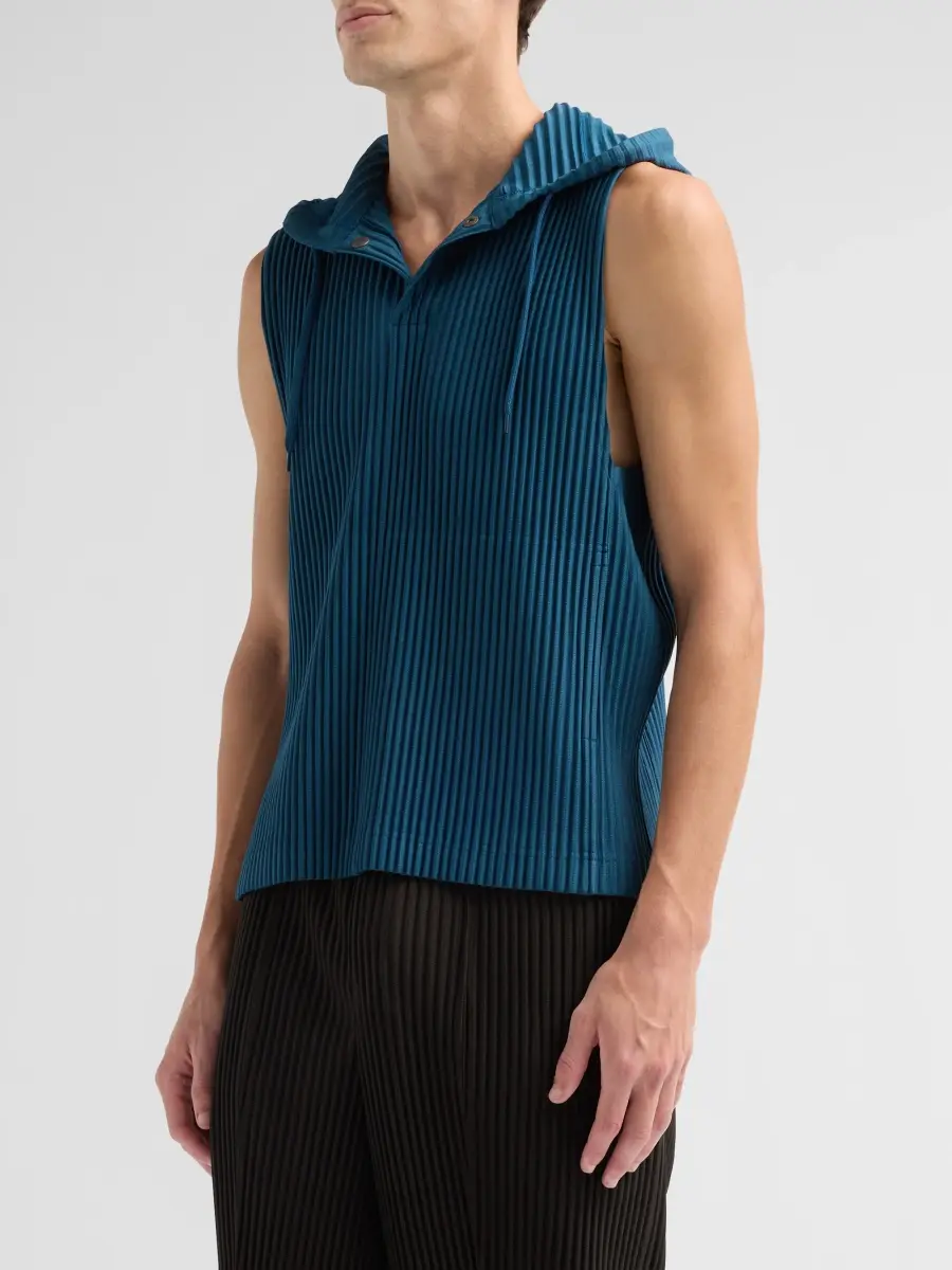 Homme Plissé Issey Miyake Men Pleated Hooded Tank | Thumbnail 4 Homme Plissé Issey Miyake Men Pleated Hooded Tank | Thumbnail 4