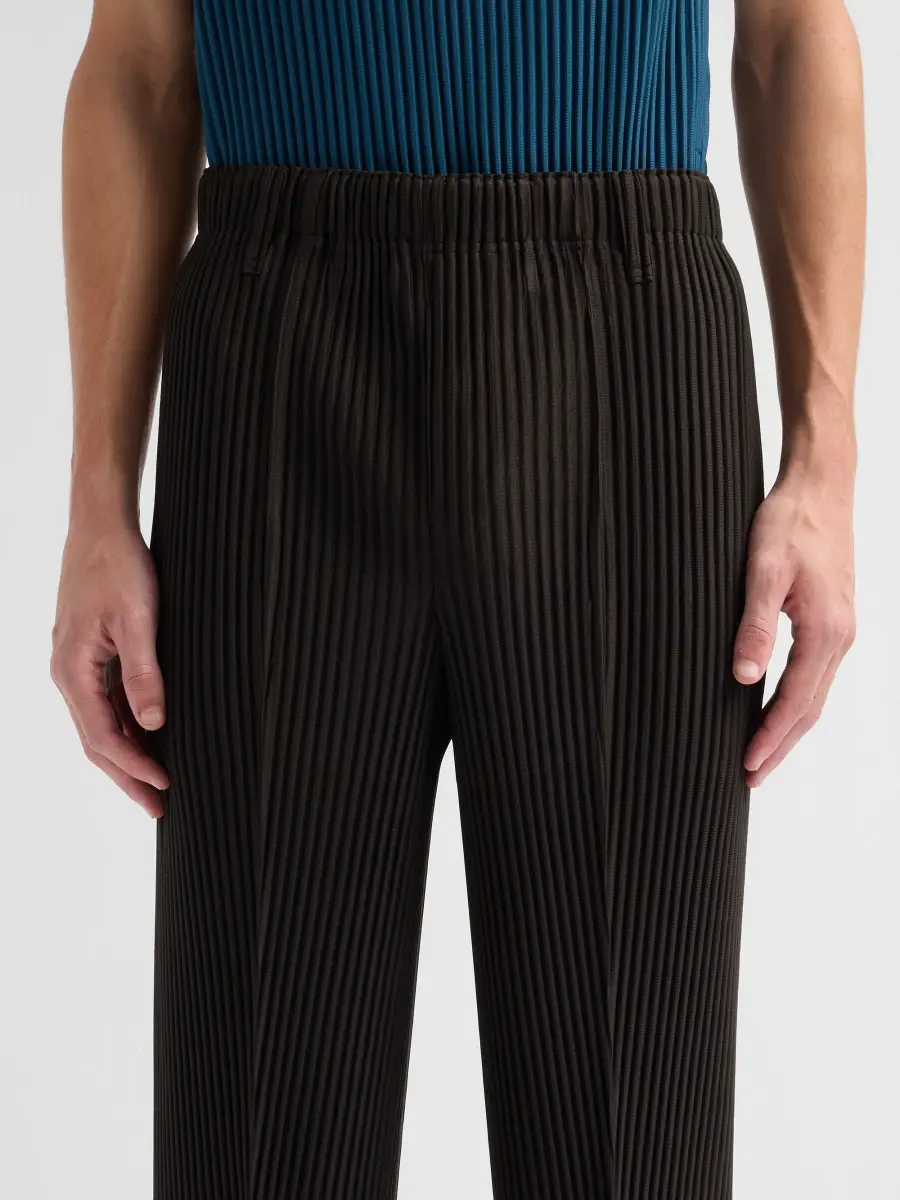 Homme Plissé Issey Miyake Men Compleat Tapered-Leg Trousers | Thumbnail 5 Homme Plissé Issey Miyake Men Compleat Tapered-Leg Trousers | Thumbnail 5