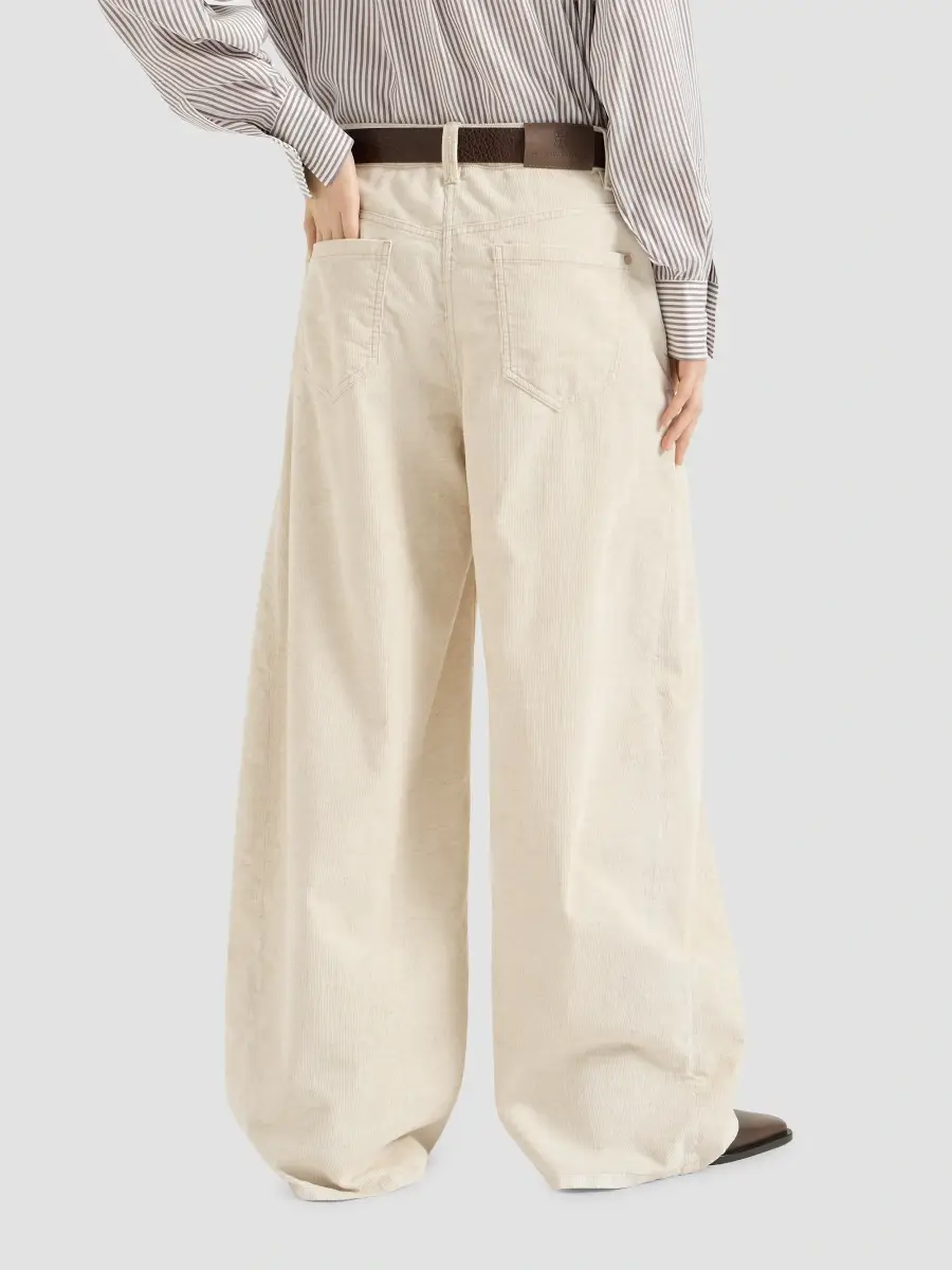 Brunello Cucinelli Women's Garment-Dyed Wide Jeans in Cotton and Linen Corduroy - Ecru | Thumbnail 4 Brunello Cucinelli Women's Garment-Dyed Wide Jeans in Cotton and Linen Corduroy - Ecru | Thumbnail 4