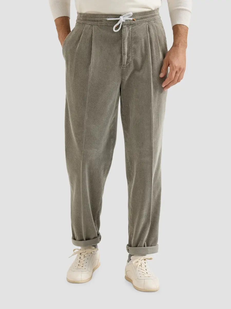 Brunello Cucinelli Men's Garment-Dyed Trousers in Cotton Corduroy - Brown | Thumbnail 2