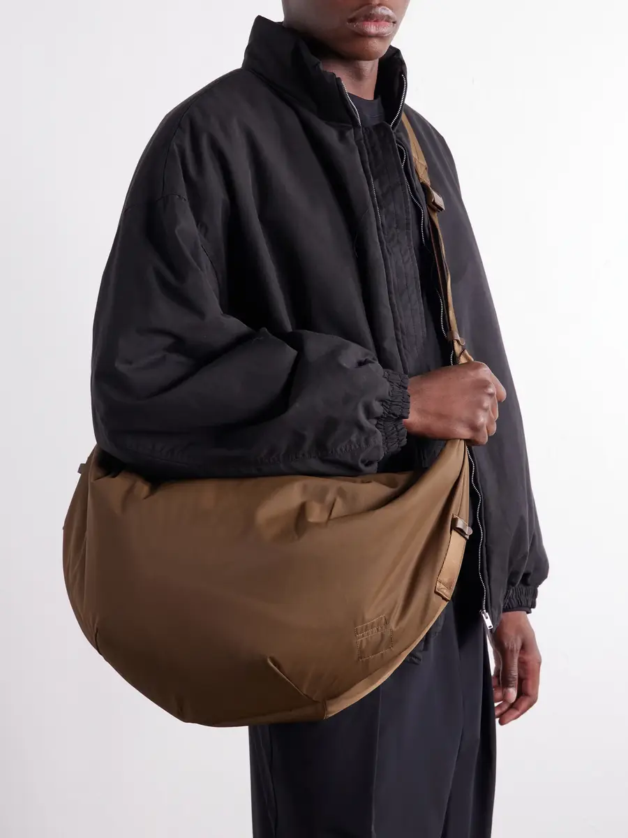 Graphpaper Blankof Shell Messenger Bag - Men | Thumbnail 3 Graphpaper Blankof Shell Messenger Bag - Men | Thumbnail 3