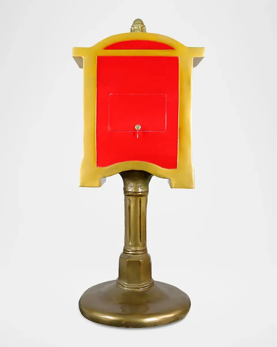 Universal Statues Santa Fiberglass Mailbox | Thumbnail 4 Universal Statues Santa Fiberglass Mailbox | Thumbnail 4