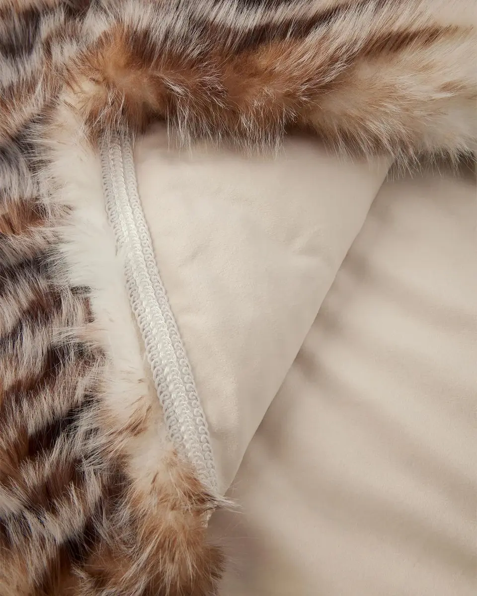 Lyla Grant Chevron Faux Fox Throw, 60" x 72" | Thumbnail 2