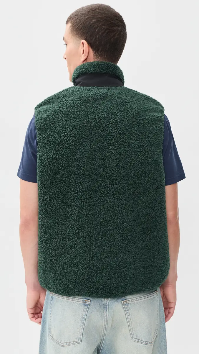 Museum of Peace and Quiet Wordmark Sherpa Vest | Thumbnail 3 Museum of Peace and Quiet Wordmark Sherpa Vest | Thumbnail 3