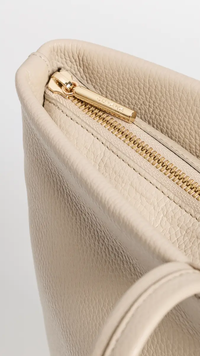 Cuyana Small Easy Zipper Tote | Thumbnail 5 Cuyana Small Easy Zipper Tote | Thumbnail 5