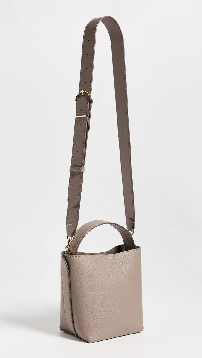 Cuyana Mini Linea Bucket Bag | Thumbnail 4 Cuyana Mini Linea Bucket Bag | Thumbnail 4