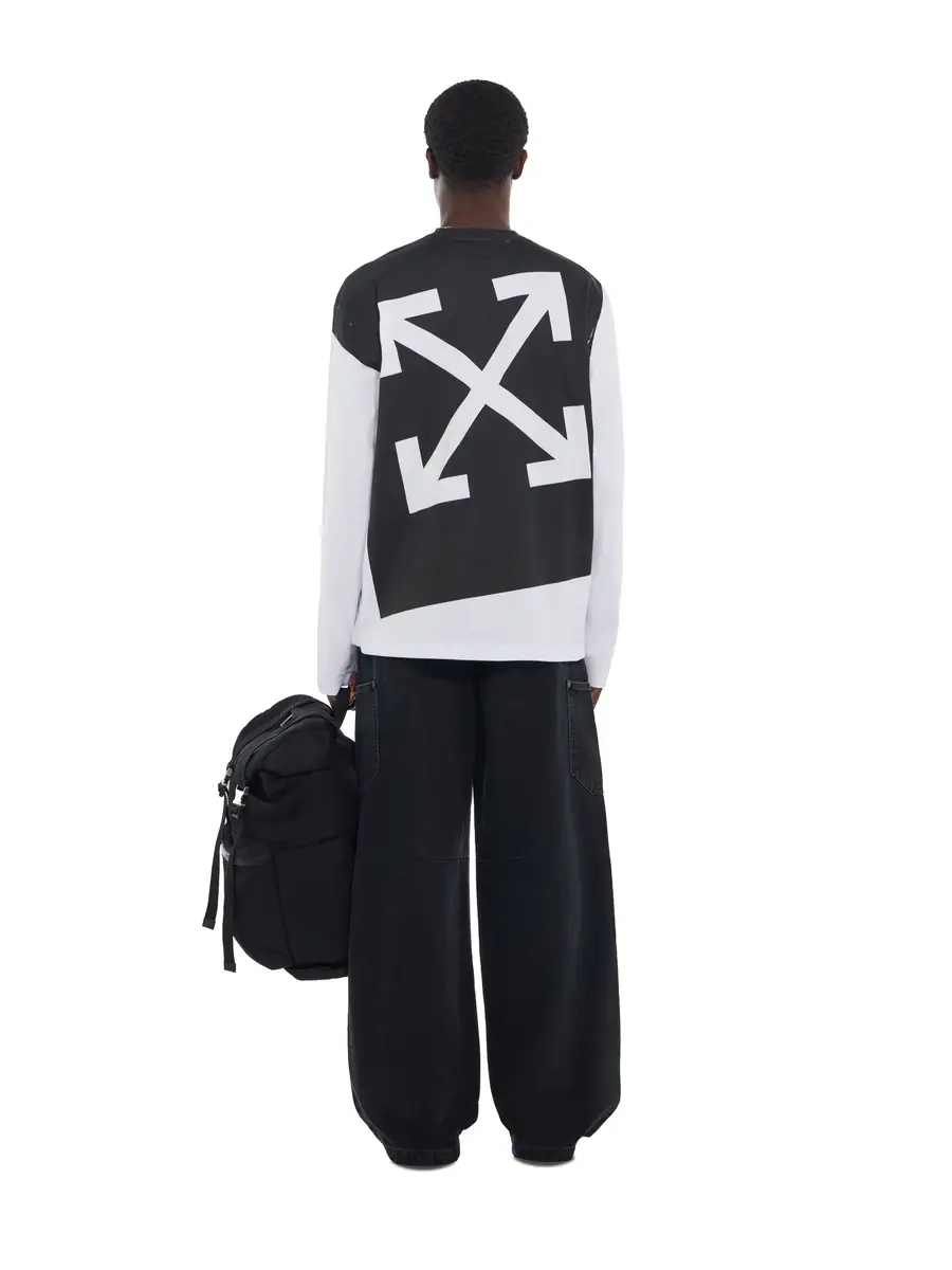 Off-White Negative Arrow Skate Long Sleeve T-Shirt | Thumbnail 4 Off-White Negative Arrow Skate Long Sleeve T-Shirt | Thumbnail 4